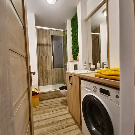 Ultracentral Stefan Cel Mare * Крайова